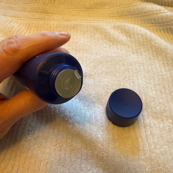 doTERRA Deep Blue Rub - Picture 2 of 5